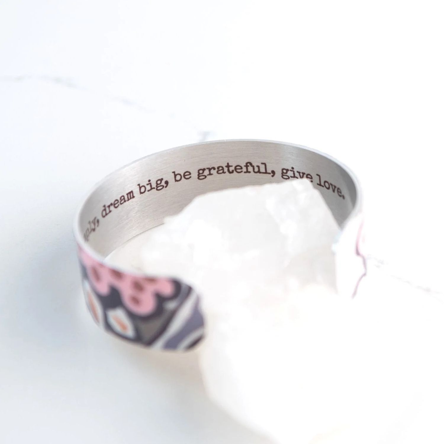 Giftologie : Alfresco Small Cuff Product Image 2 of 2