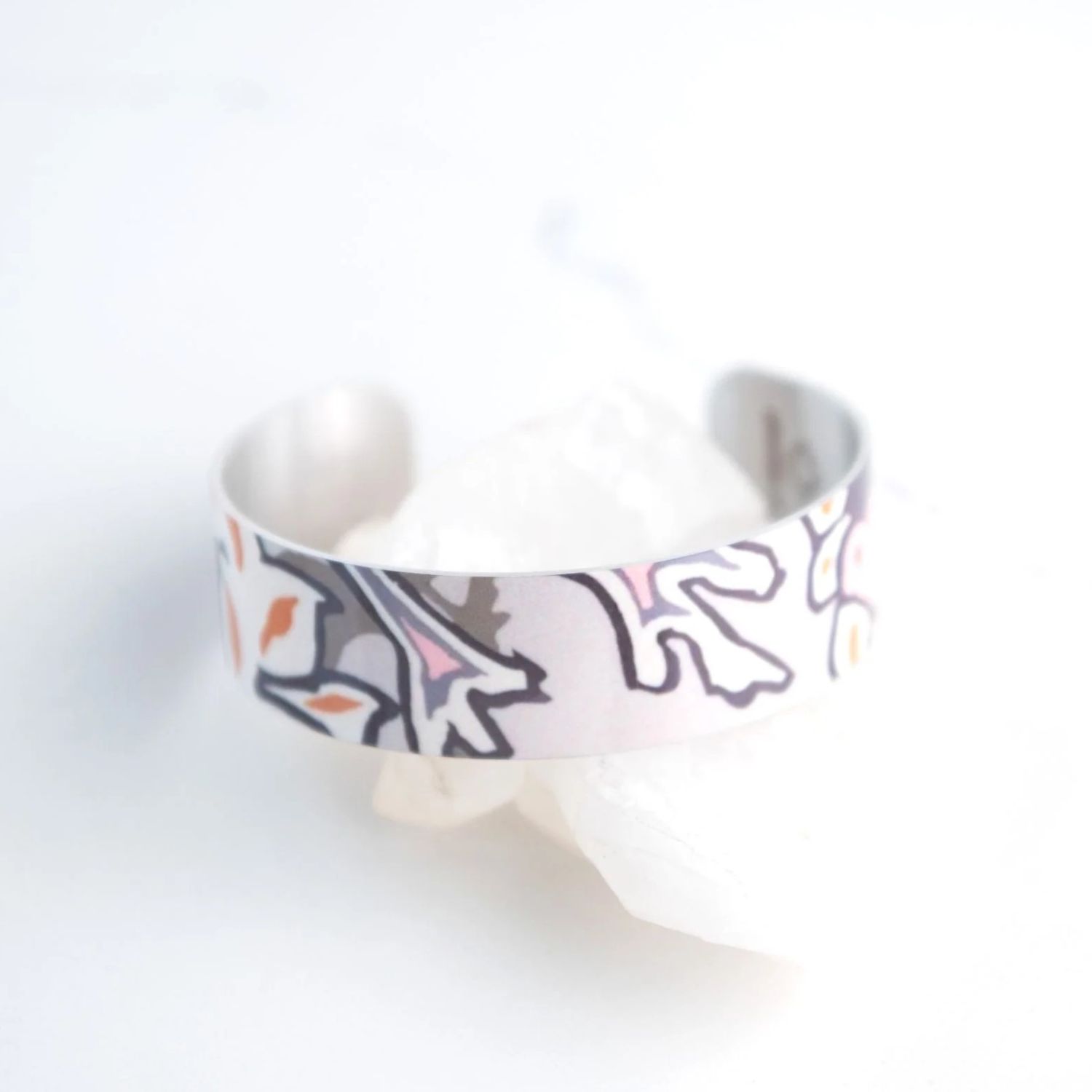 Giftologie : Alfresco Small Cuff Product Image 1 of 2