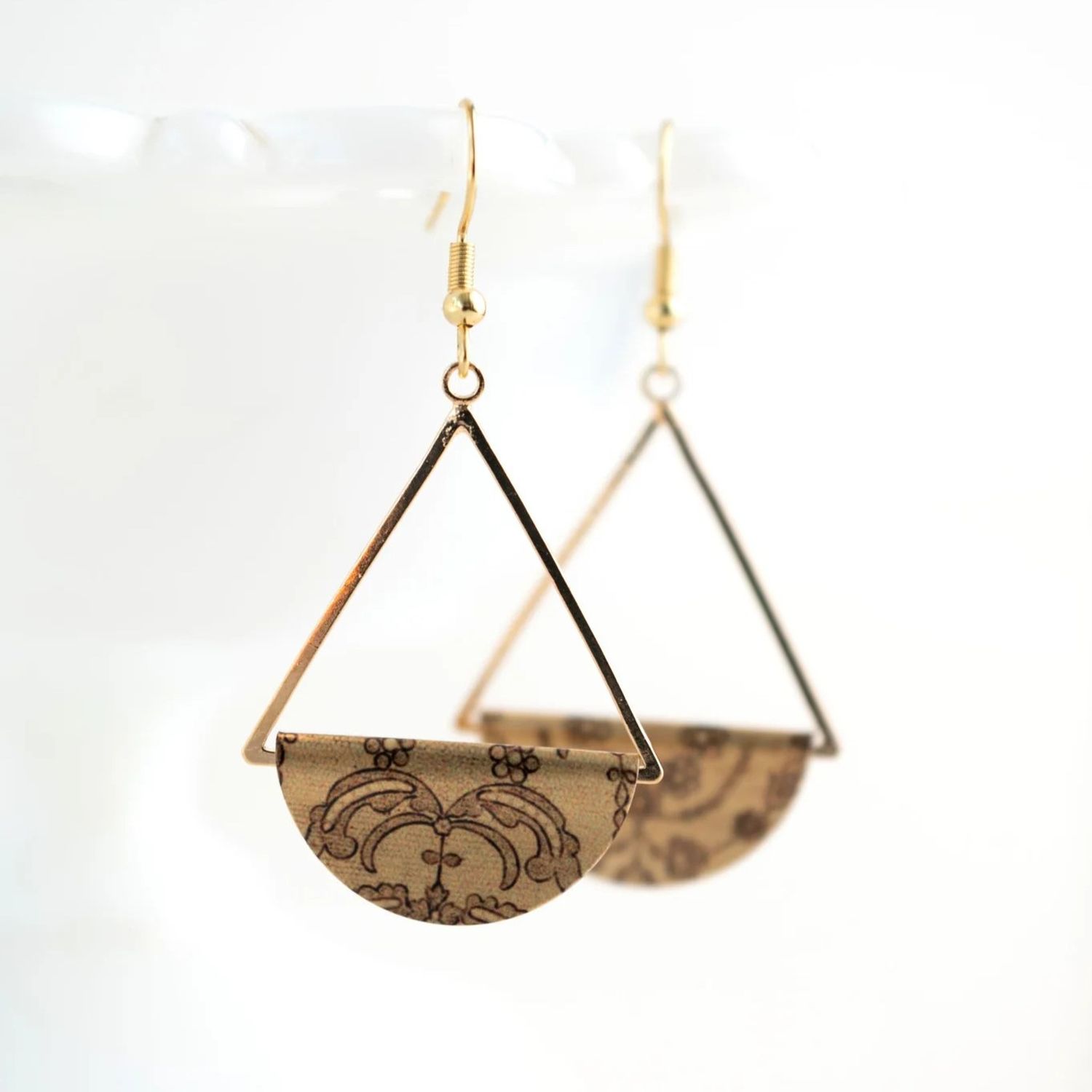 Giftologie : Cross Stiches Gold Earrings Product Image 1 of 1