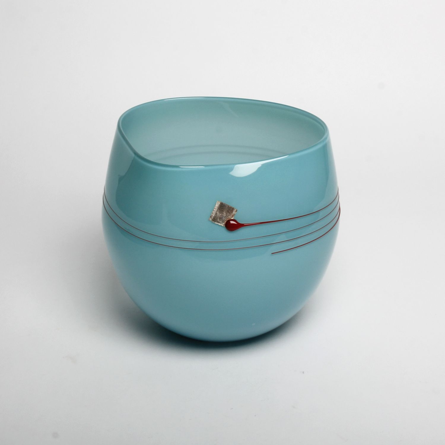 Pinzette: Large Wabi Sabi Bowl Product Image 5 of 7