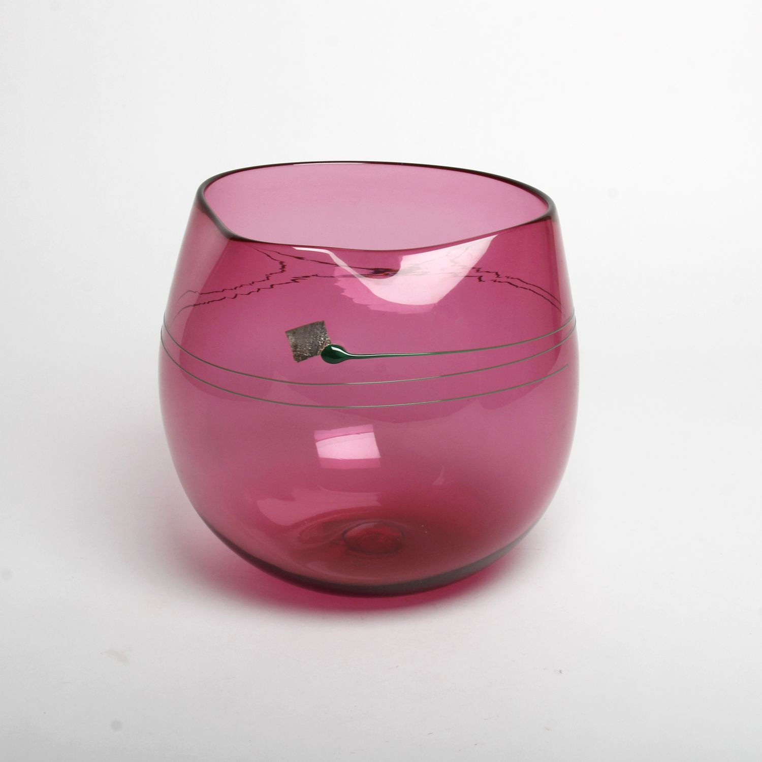 Pinzette: Large Wabi Sabi Bowl Product Image 4 of 7