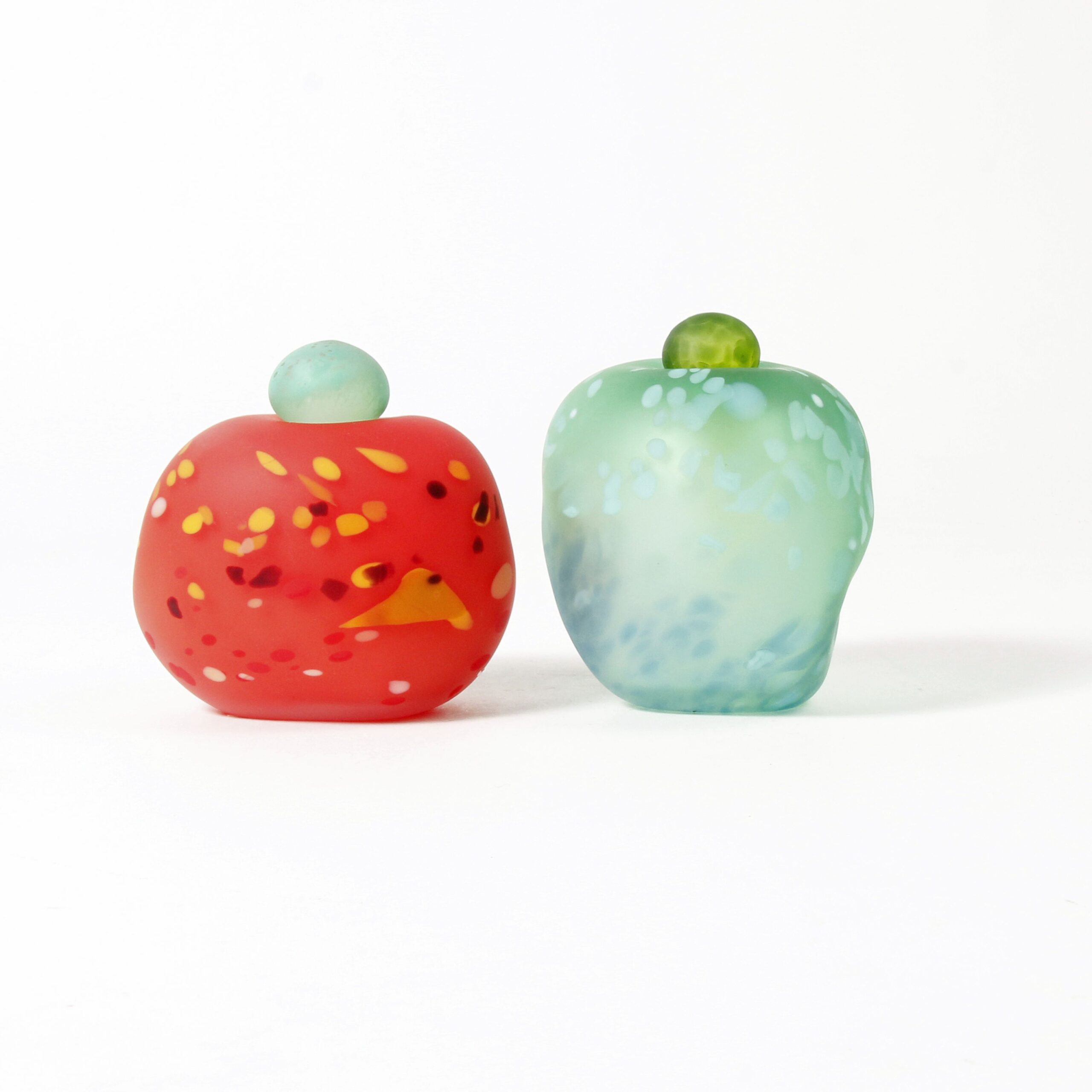 Minna Koistinen : Green and Teal Lidded Vessel Product Image 3 of 5