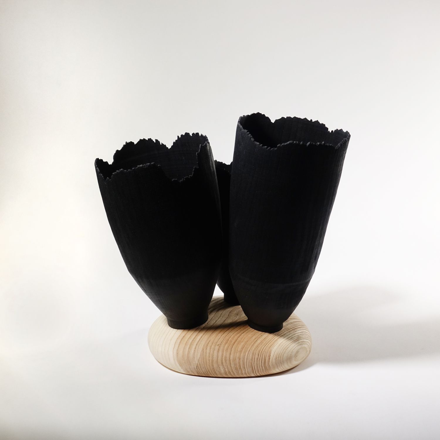 Andreas Krätschmer: Blooming through adversity Product Image 3 of 11
