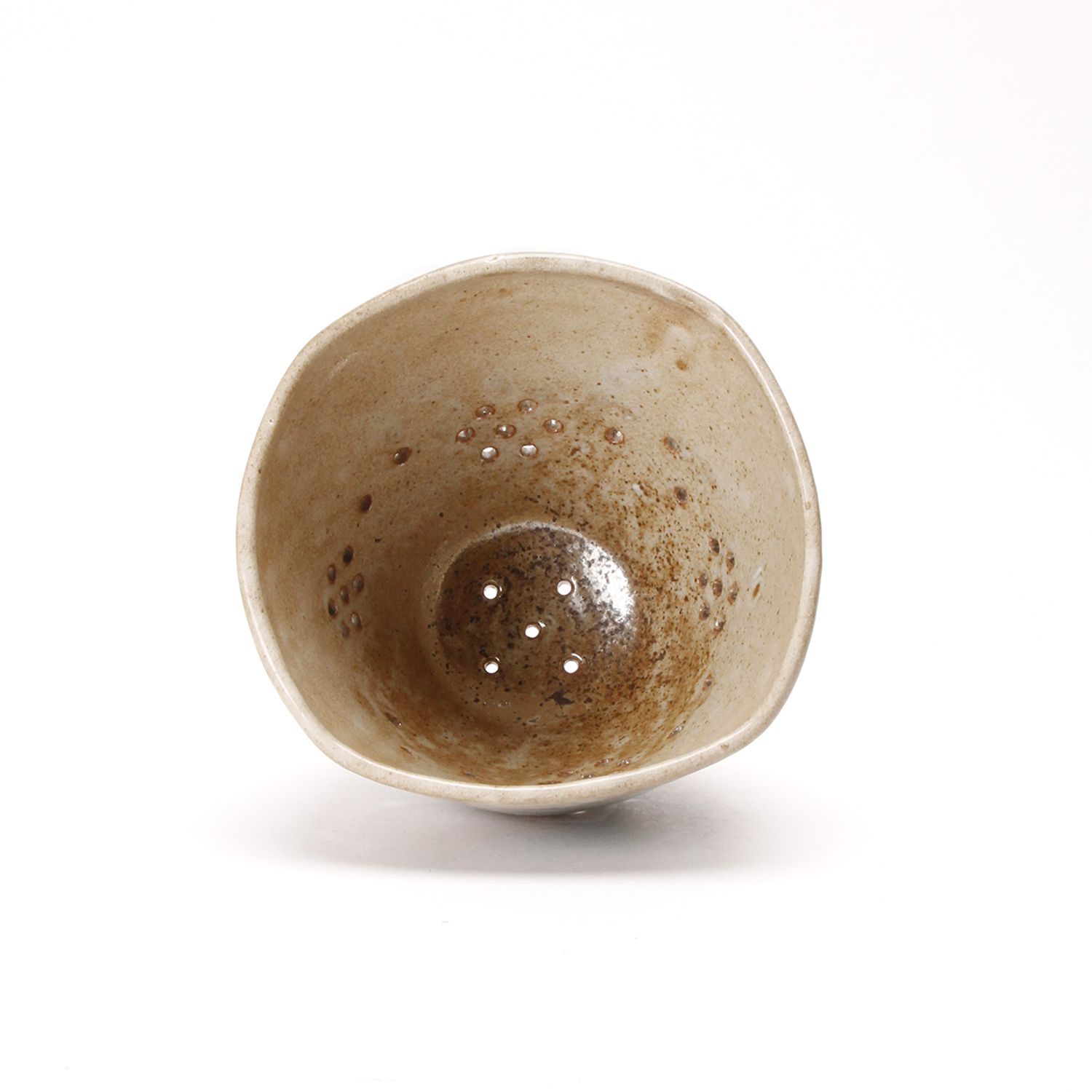 Ann Randeraad: Medium Berry Bowl Product Image 3 of 3