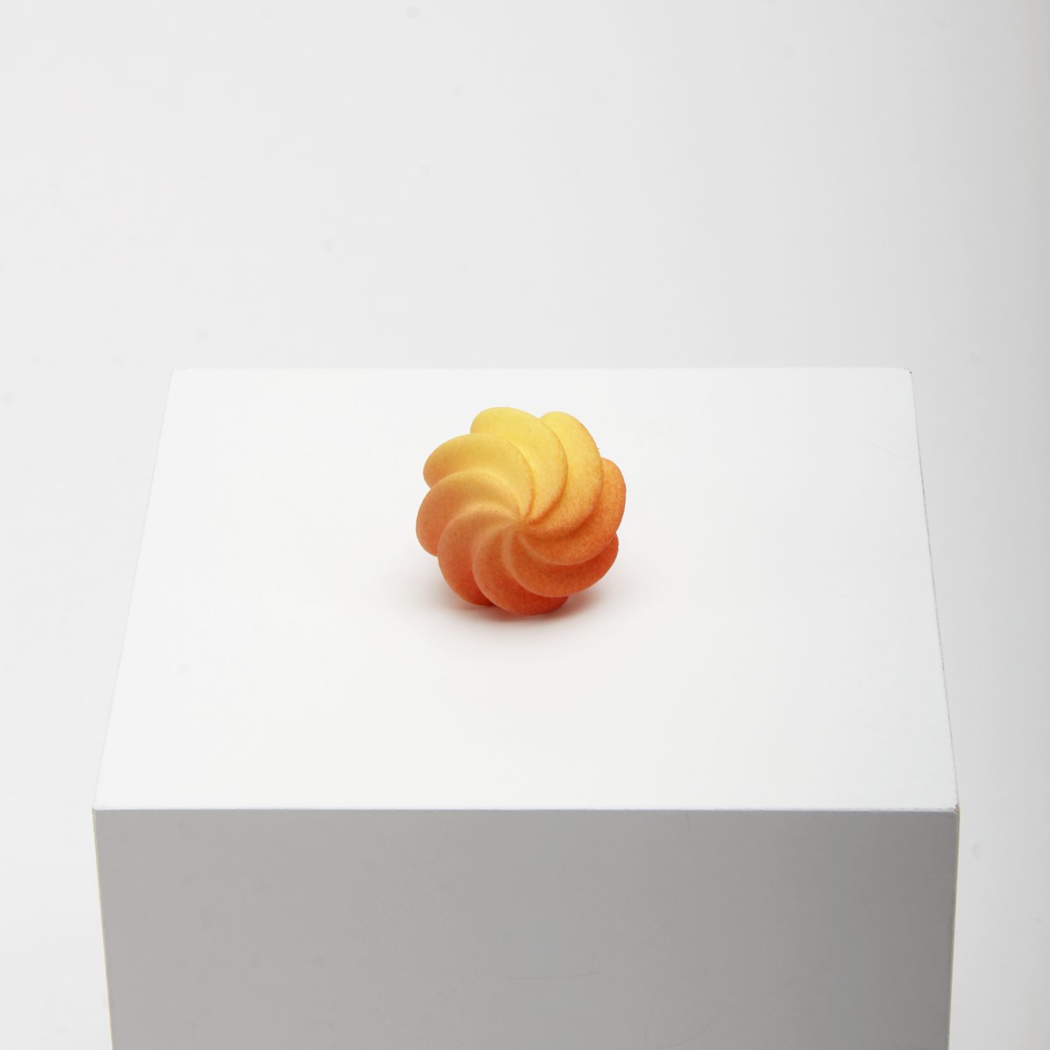 Kormar: Large Meringue Ring Product Image 4 of 4