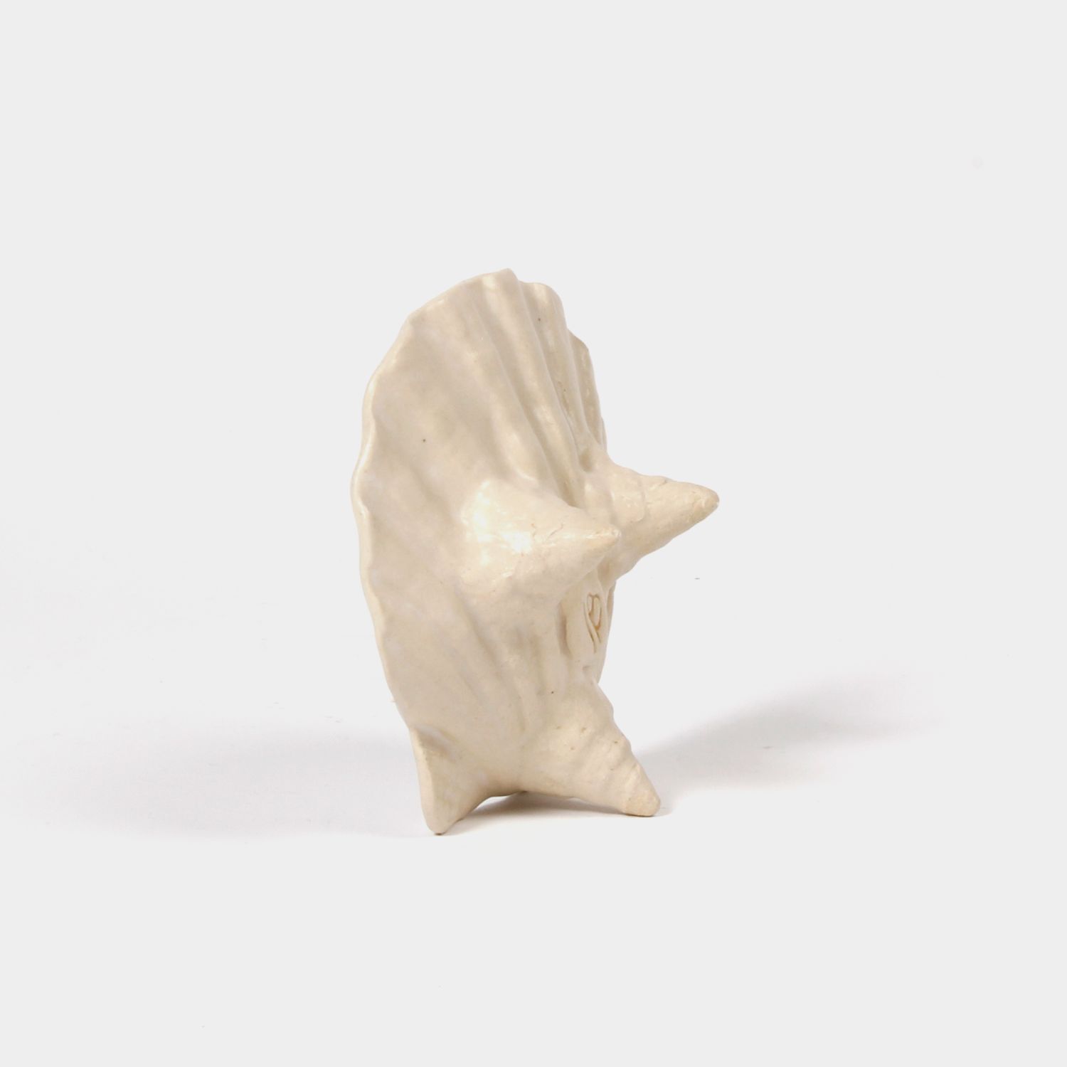 Brenda Nieves: Medium Clam Dish Product Image 2 of 3