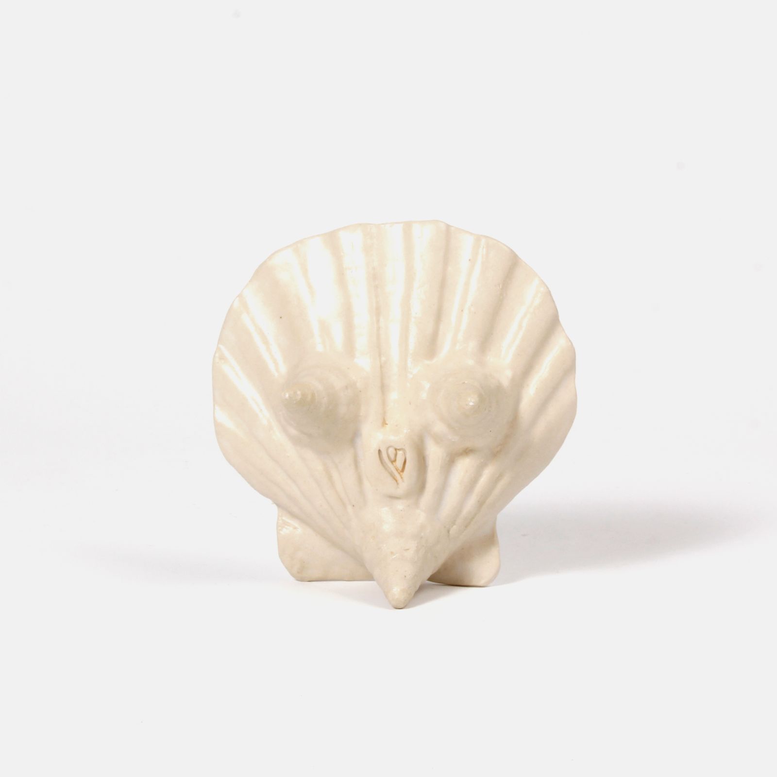 Brenda Nieves: Medium Clam Dish Product Image 3 of 3