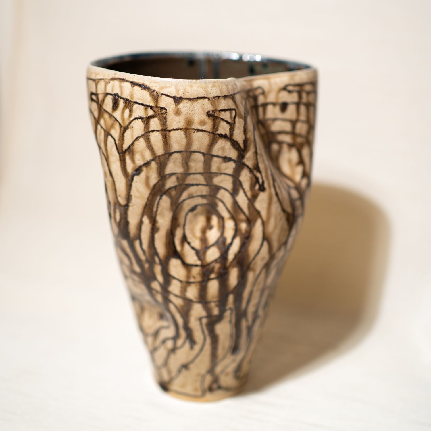 Queenie Xu: Medium Vase Product Image 1 of 4