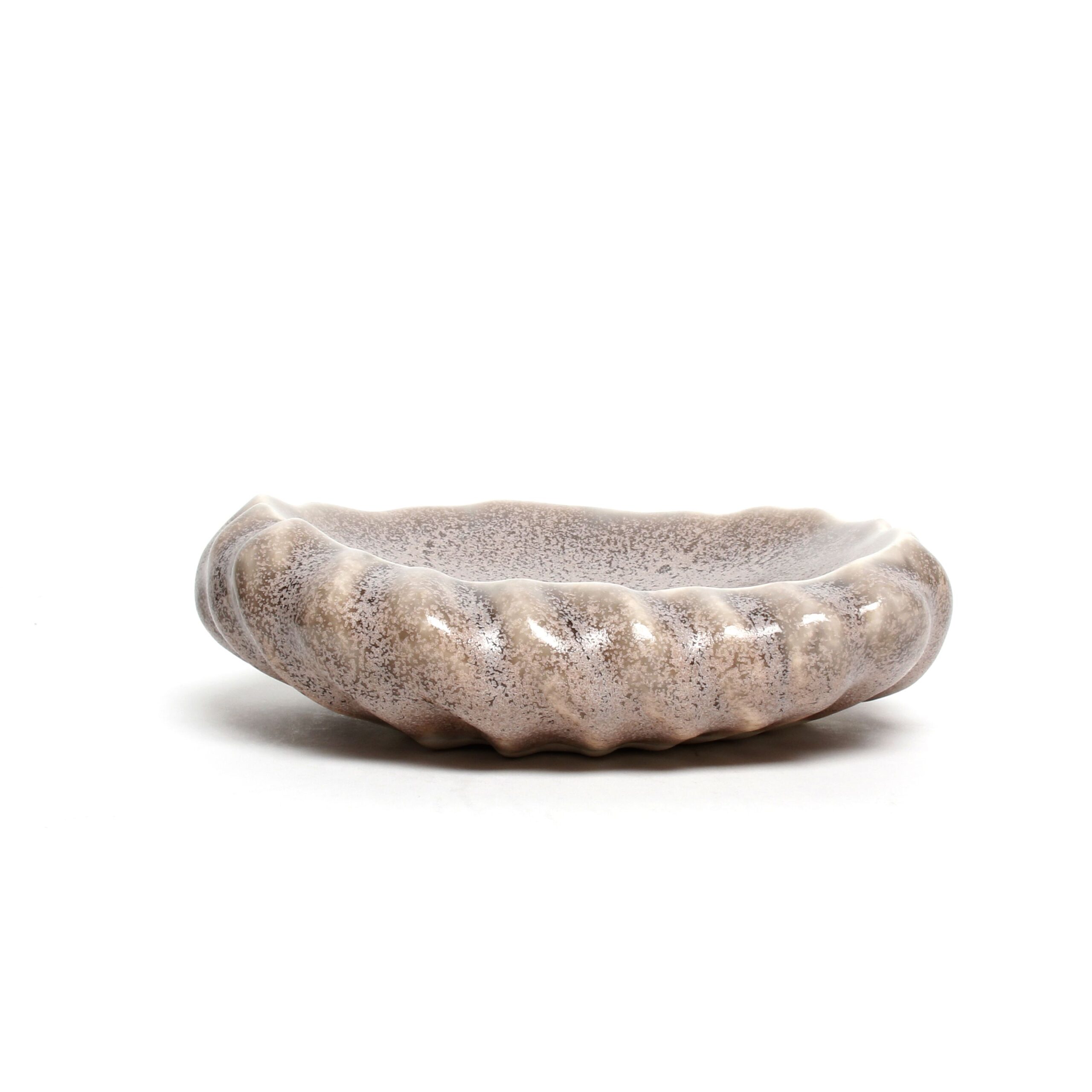 William Lee: Medium Plate in Brown Product Image 1 of 3