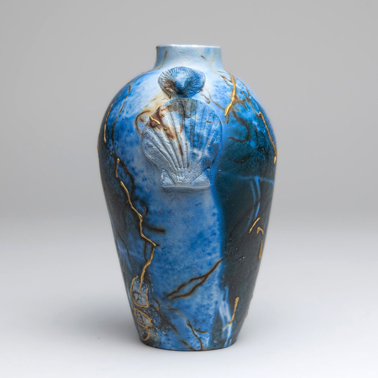 Alison Brannen: Medium Urn – Assorted Product Image 2 of 2