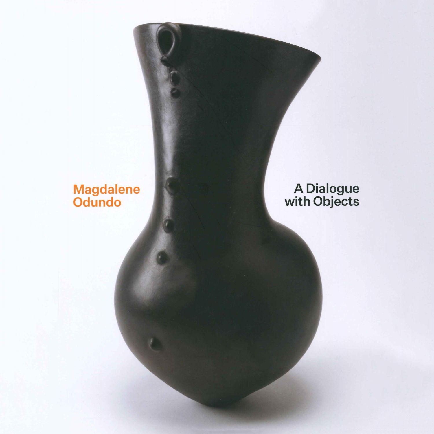 Magdalene Odundo: A Dialogue with Objects Product Image 1 of 7