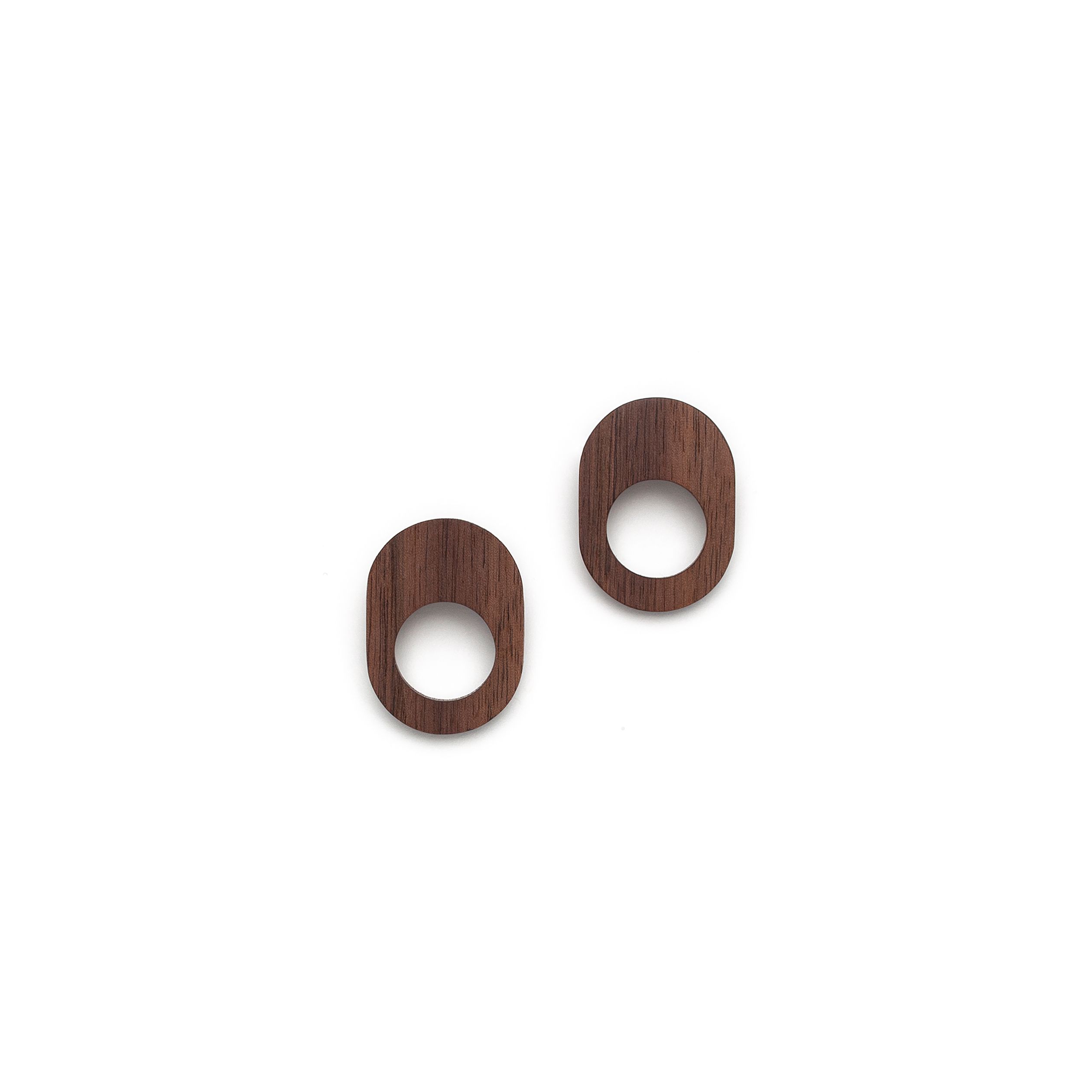 Vivi Lamarre: Strong Link Earrings Product Image 1 of 2