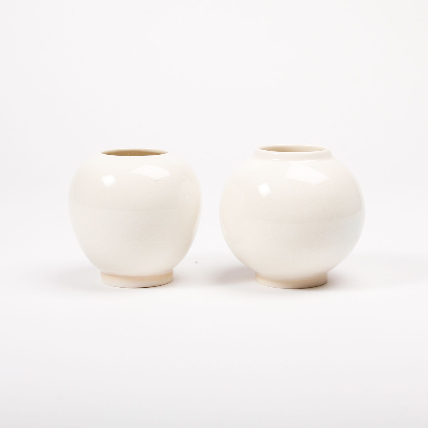 Carly Waito: X-small Oval Vase with Cream Crackle Product Image 2 of 2