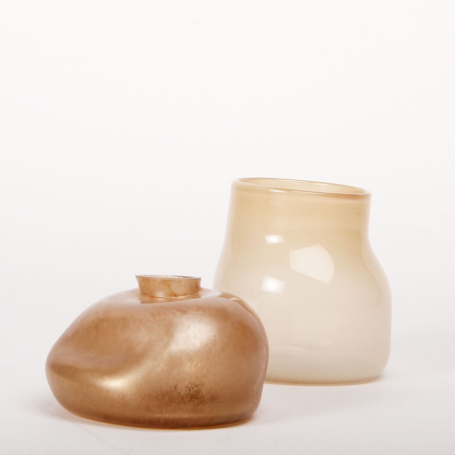 Nadira Narine: Every Vase Tobacco Product Image 2 of 2