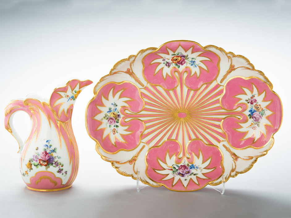 Ewer and basin with pink glaze and gilding