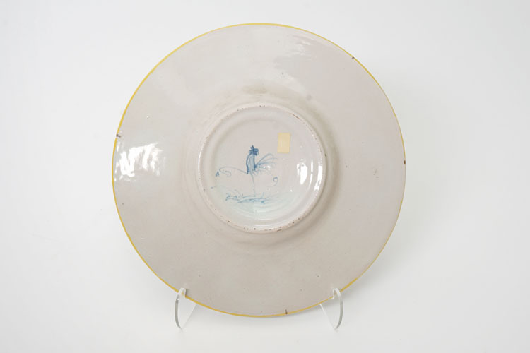 Mark on the back of the tondino dish by Cantagalli