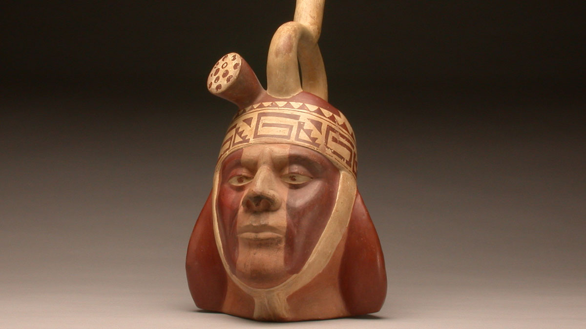 Stirrup-spout portrait head bottle, 500-700, Peru, Chicama, Moche or Viru Valley, Gift of George and Helen Gardiner, G83.1.165