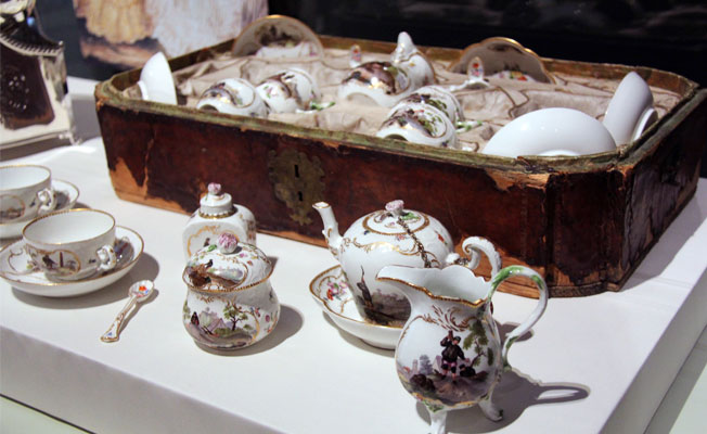 Porcelain tea and chocolate service in a leather case