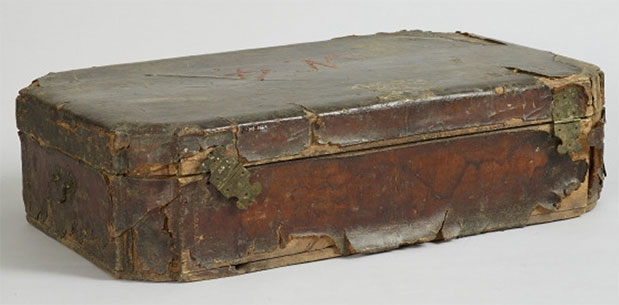 Leather presentation case before conservation