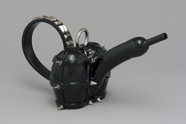 Richard Milette - Teapot for Queen X, 1989